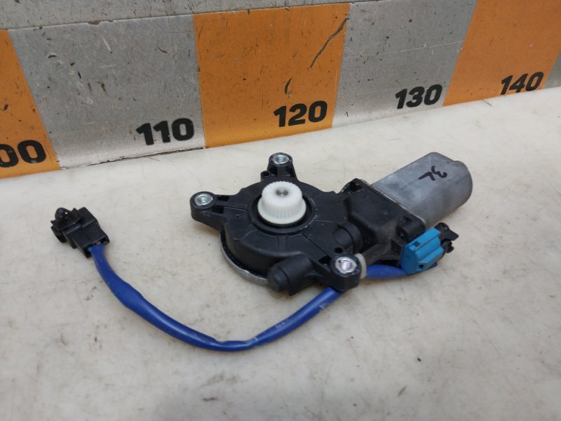 Моторчик стеклоподъемника