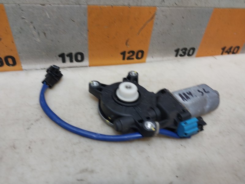 Моторчик стеклоподъемника