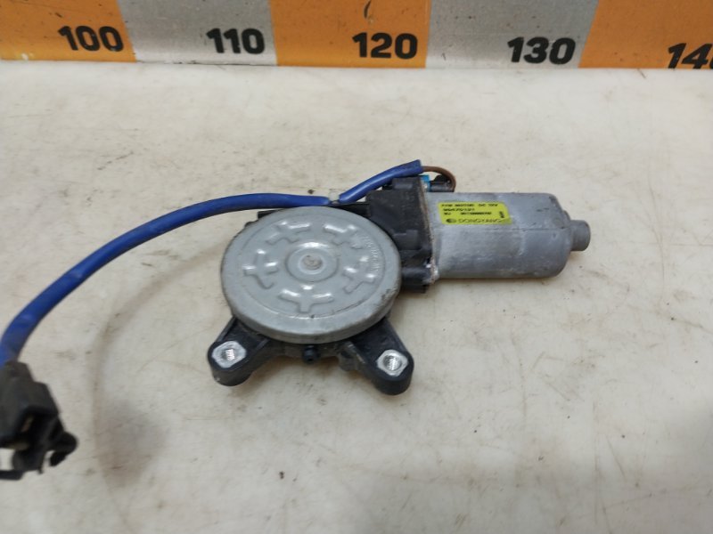 Моторчик стеклоподъемника