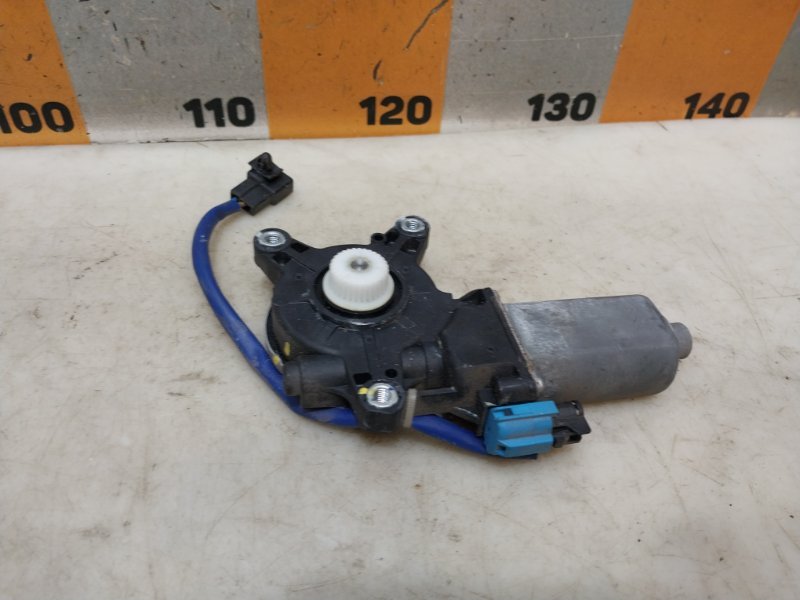 Моторчик стеклоподъемника