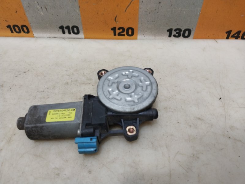 Моторчик стеклоподъемника