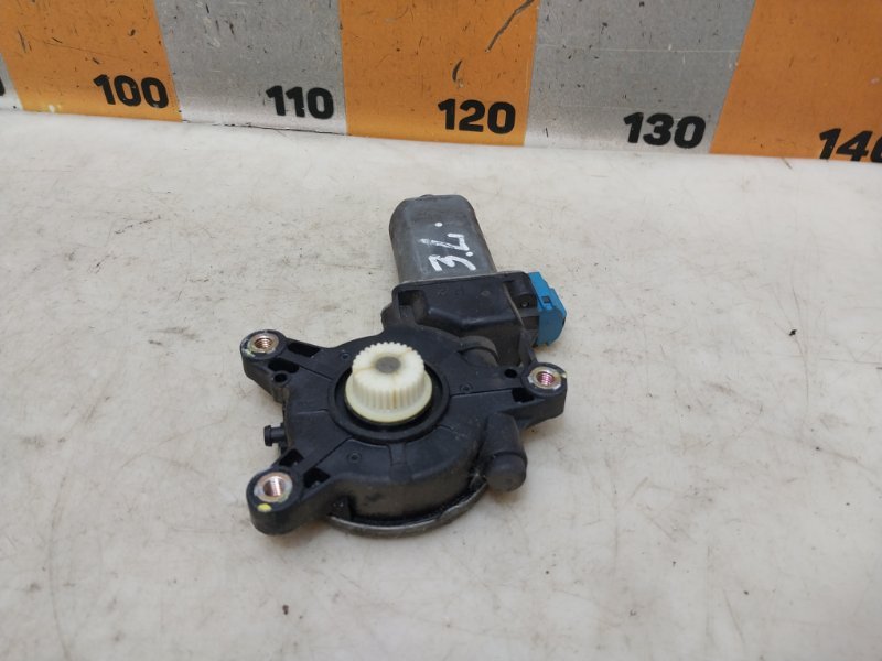 Моторчик стеклоподъемника