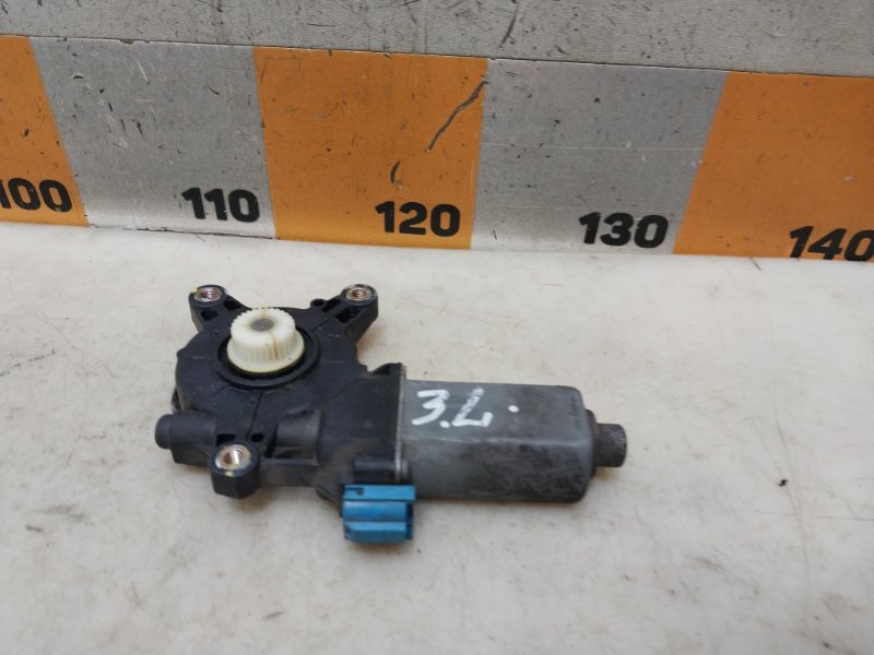 Моторчик стеклоподъемника