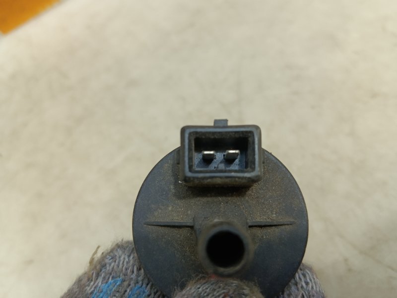 Клапан вентиляции топливного бака