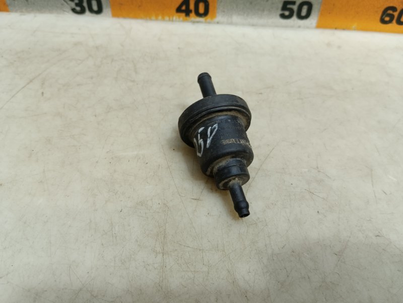 Клапан вентиляции топливного бака