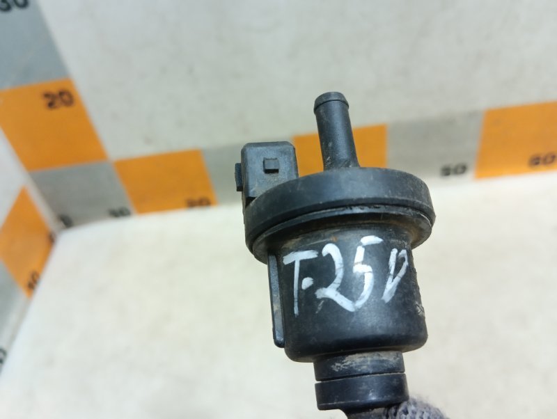 Клапан вентиляции топливного бака