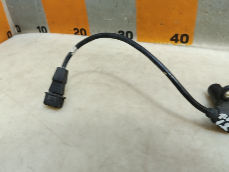 Датчик положения коленвала