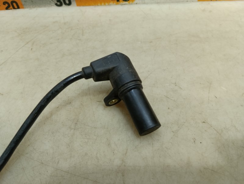 Датчик положения коленвала