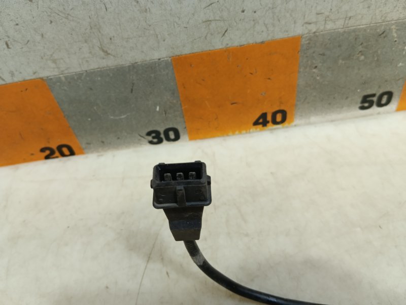 Датчик положения коленвала