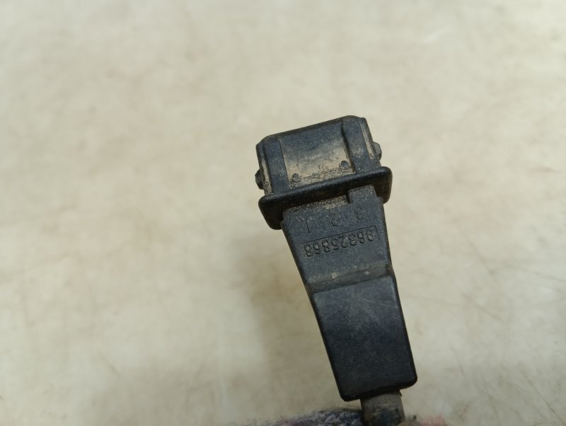 Датчик положения коленвала