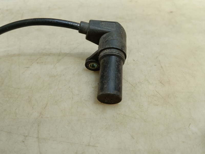 Датчик положения коленвала