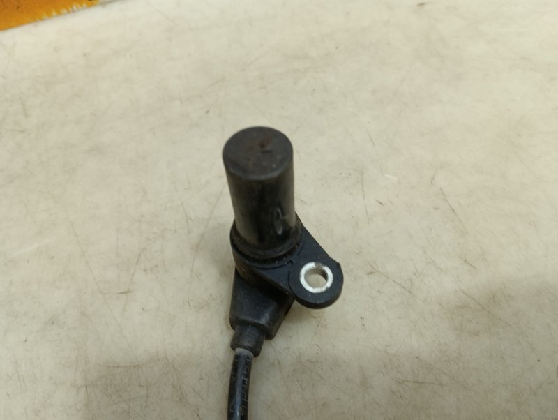 Датчик положения коленвала