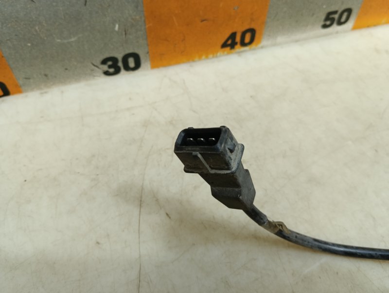 Датчик положения коленвала