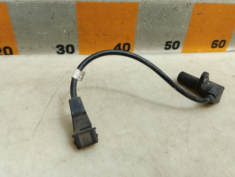 Датчик положения коленвала