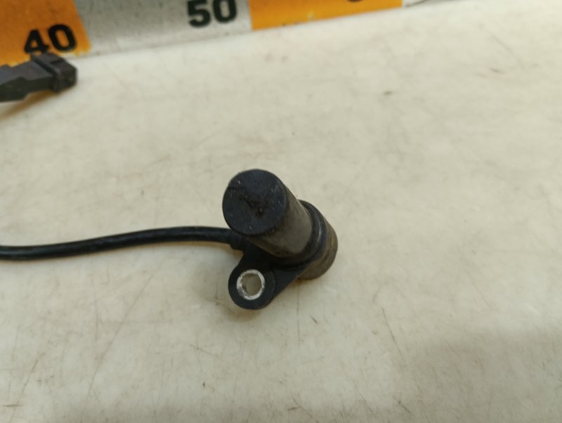 Датчик положения коленвала