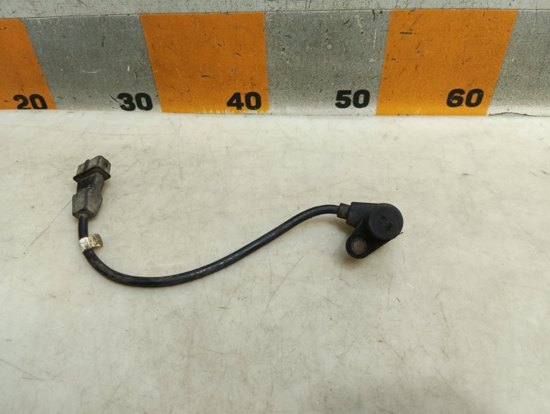 Датчик положения коленвала