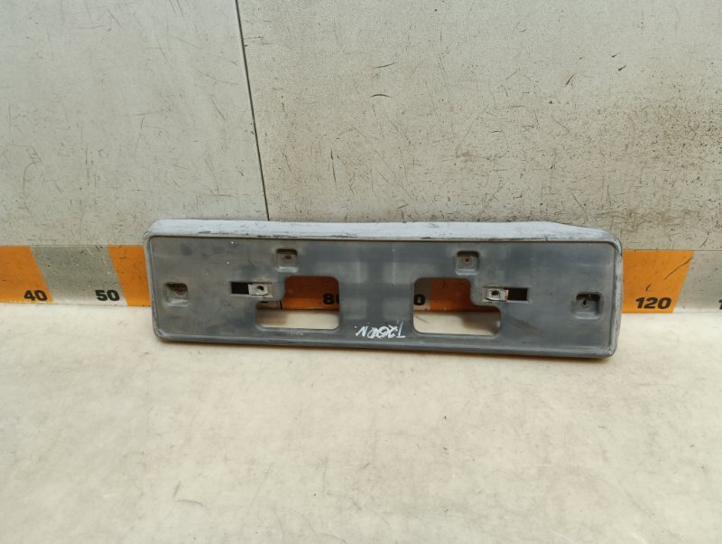 Накладка переднего бампера