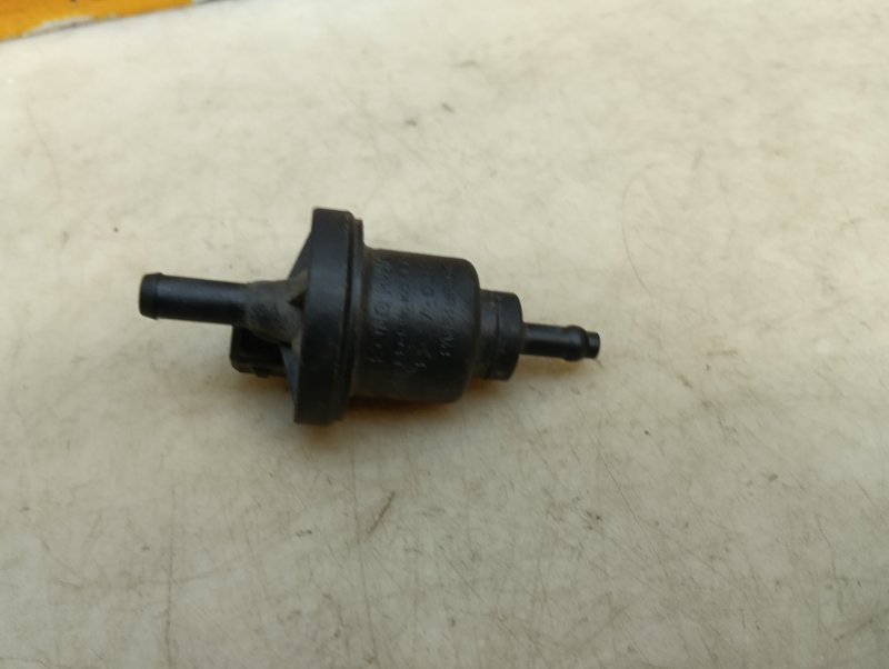 Клапан вентиляции топливного бака