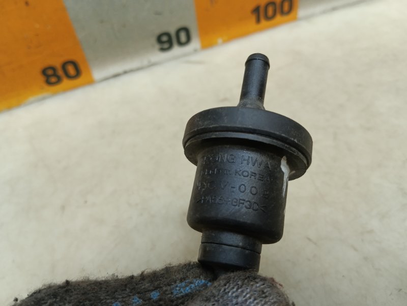 Клапан вентиляции топливного бака