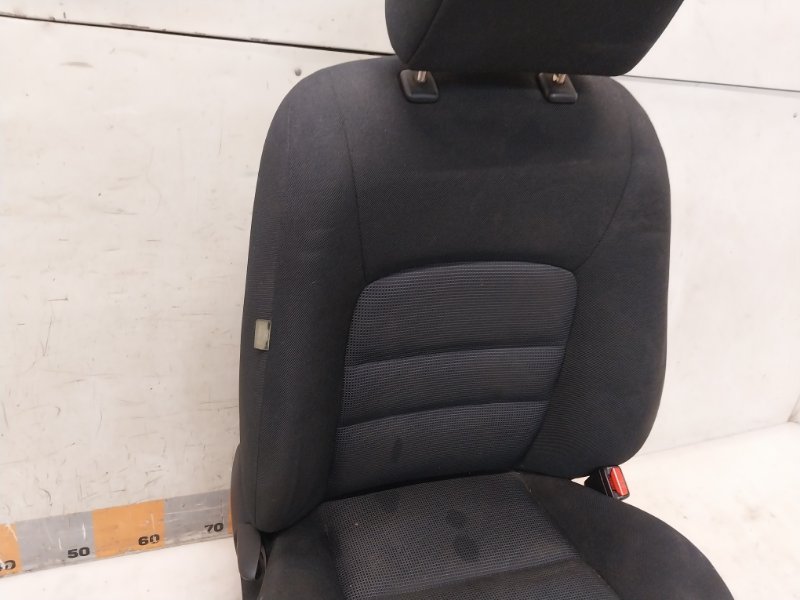 Сиденье переднее правое