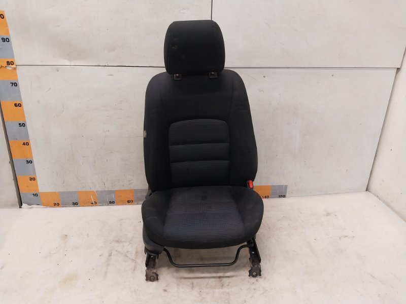 Сиденье переднее правое