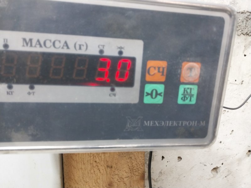 Стекло двери задней правой