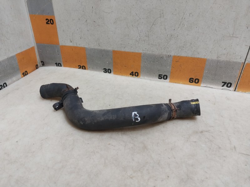 Патрубок радиатора