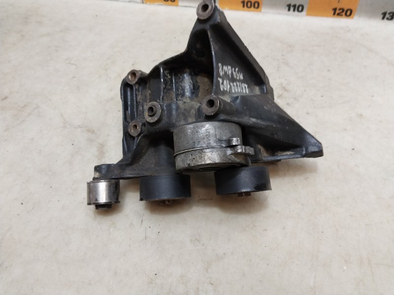 Кронштейн генератора