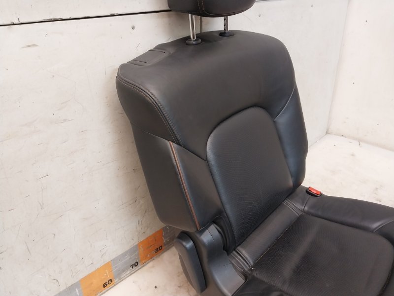 Сиденье салонное