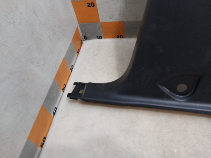 Обшивка стойки