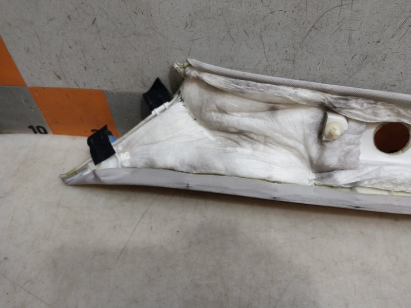 Обшивка стойки