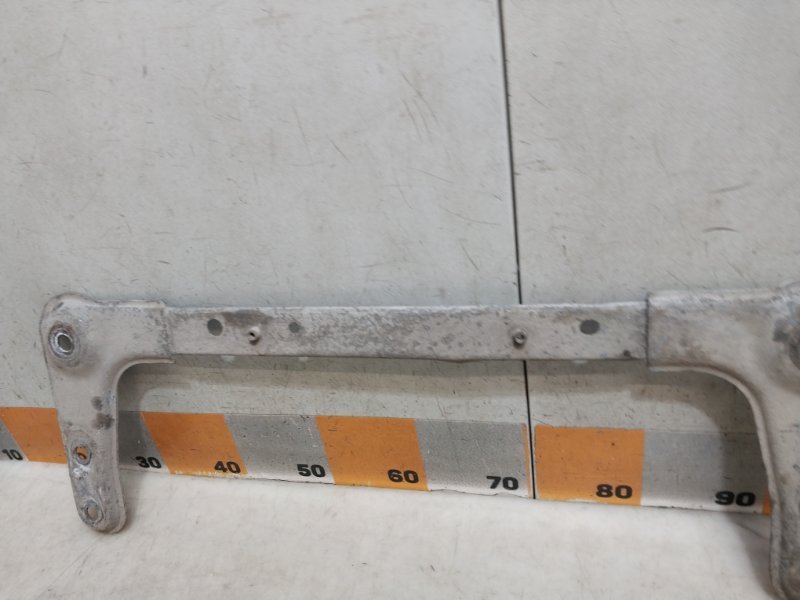 Балка передняя поперечная