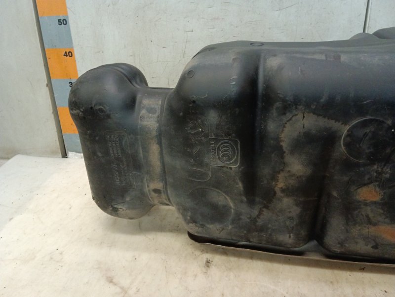 Бак топливный