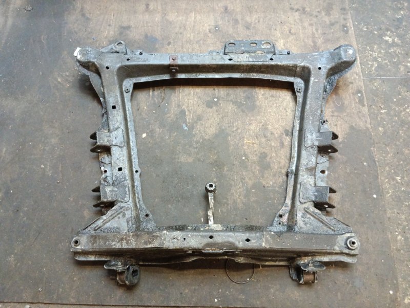 Балка подмоторная