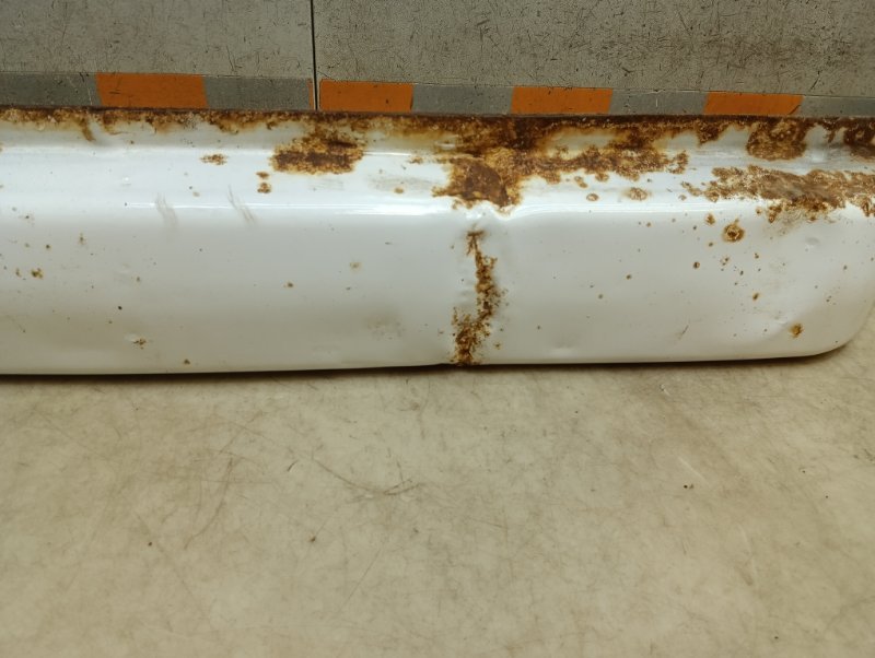 Усилитель заднего бампера