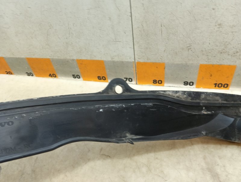 Решетка стеклоочистителей (Жабо)