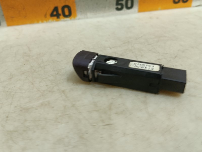 Кнопка аварийной остановки