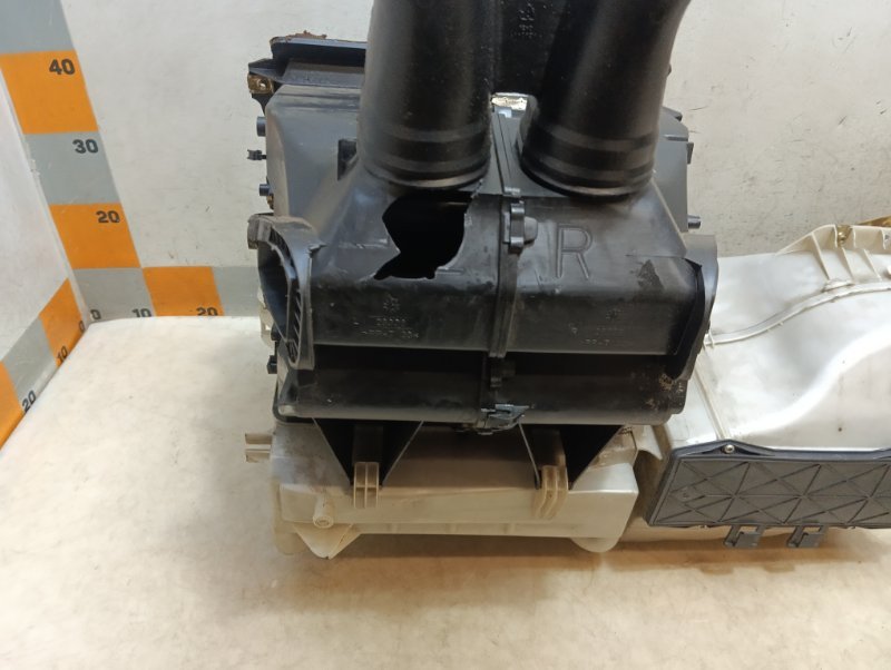 Корпус отопителя