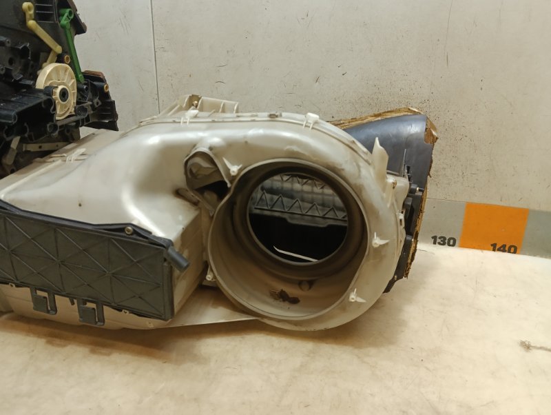 Корпус отопителя