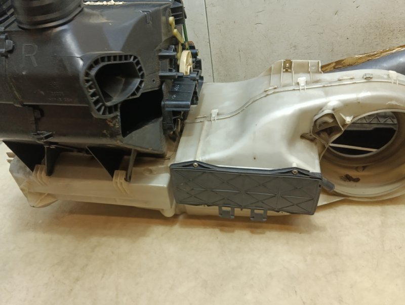 Корпус отопителя