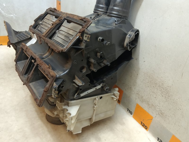 Корпус отопителя