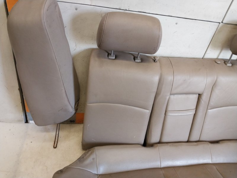 Сиденье салонное