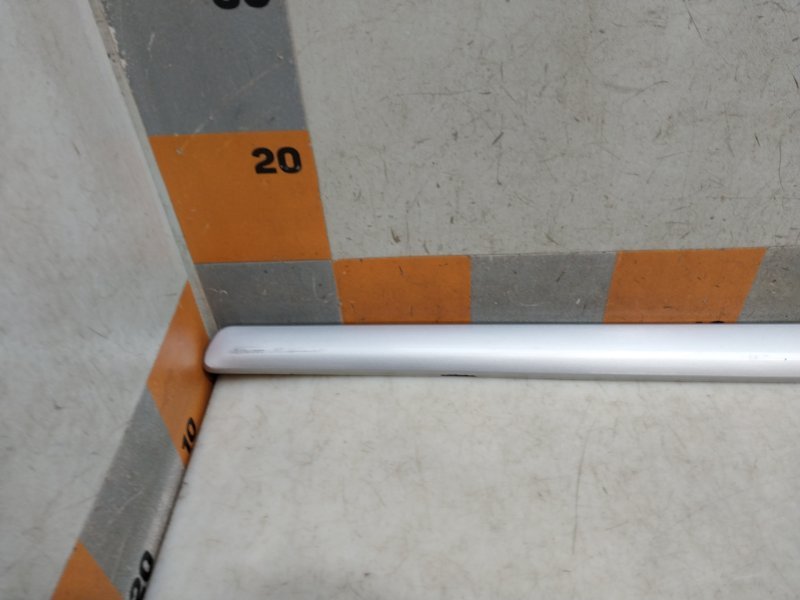 Молдинг двери