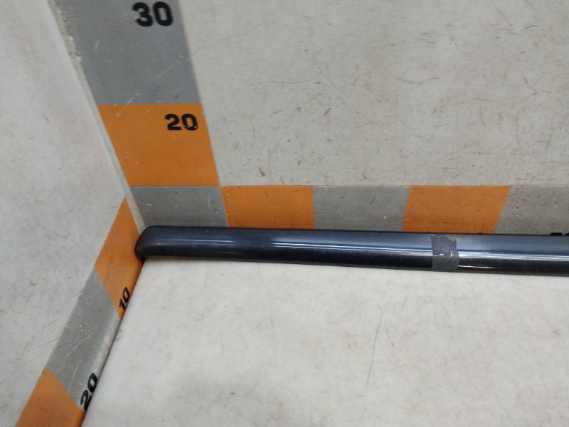 Молдинг двери