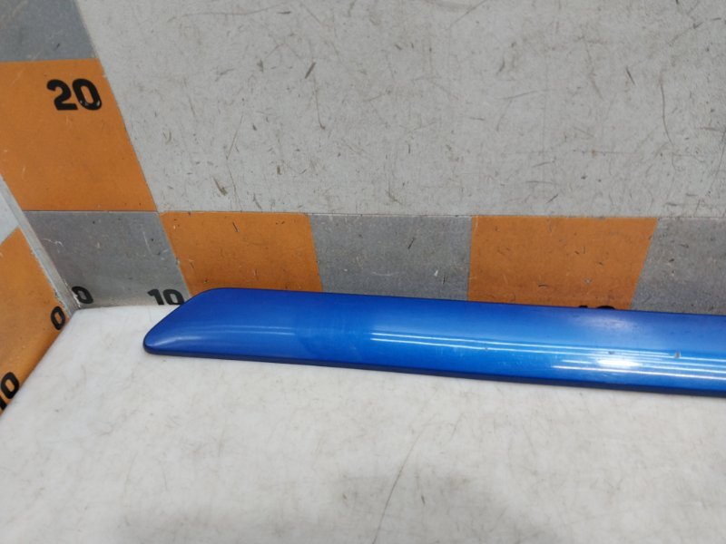 Молдинг двери