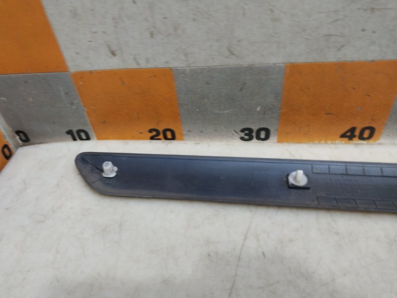 Молдинг двери