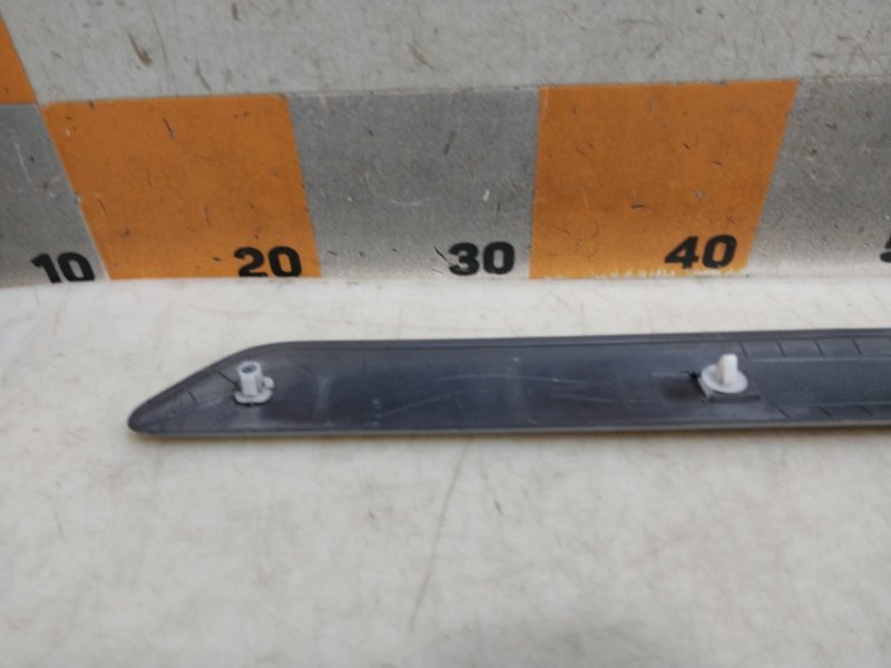 Молдинг двери