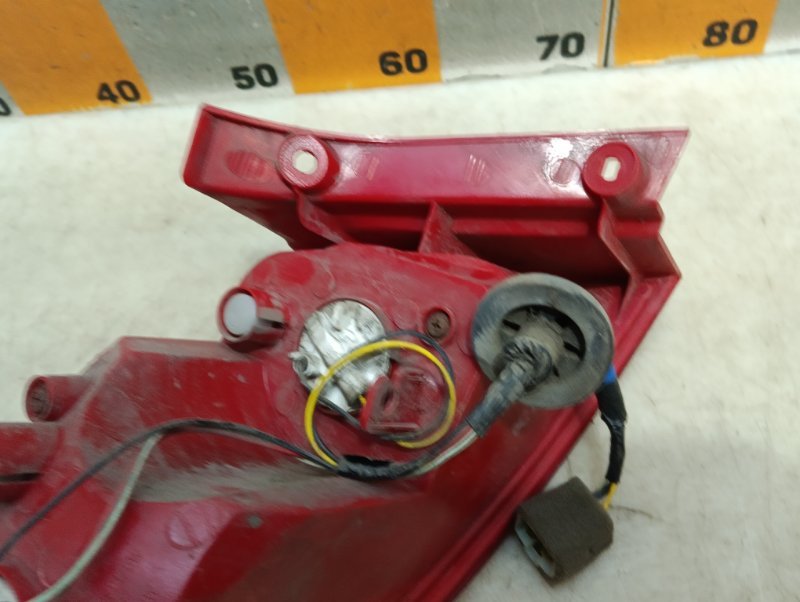 Фонарь задний правый