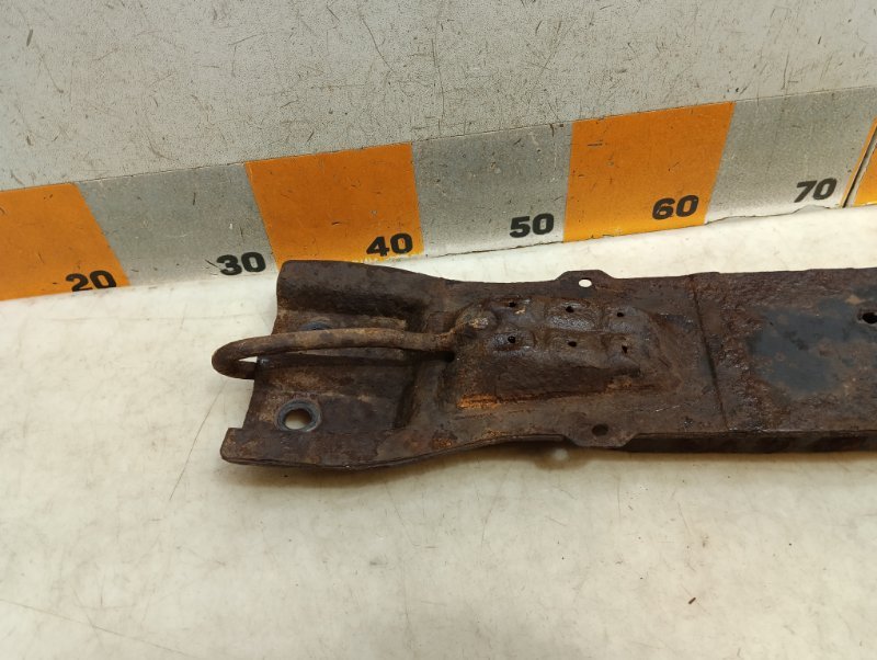 Балка передняя продольная