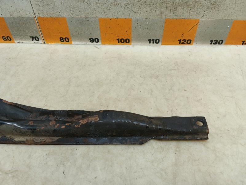 Балка передняя продольная